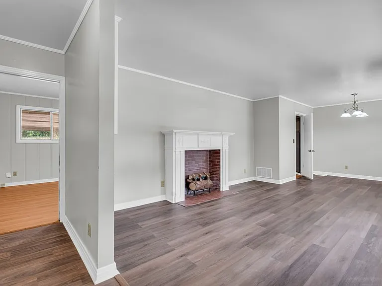 1613 Johanna Fairway — Photo 3