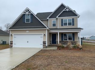 500 Violet Ct, Maysville, NC 28555