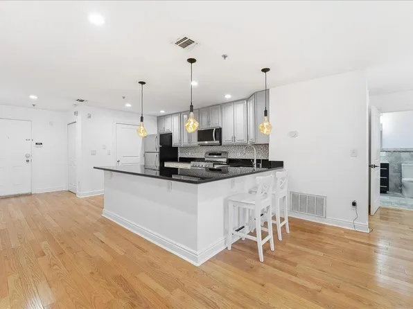 544 28th Street image 6 of 19