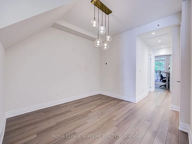 652 Cricklewood Dr #207 — Photo 15
