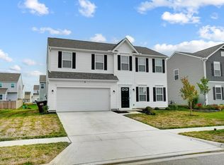 5325 Karst Cir, South Bloomfield, OH 43103