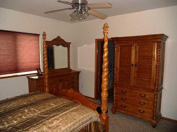 4th image of 3805 Sonoma Ave