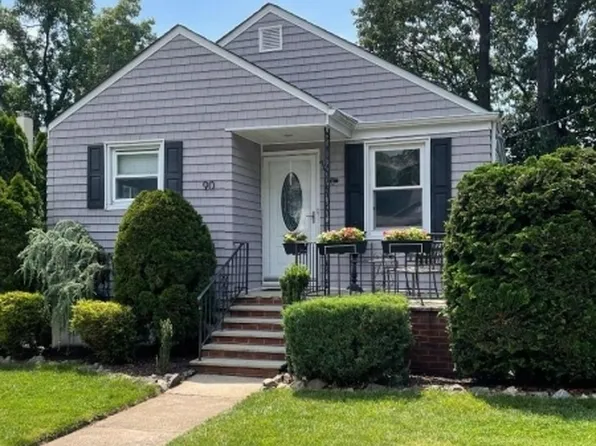 90 8Th Ave, Hawthorne Boro, NJ 07506