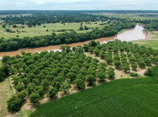 Fm 155, La grange, TX 78945