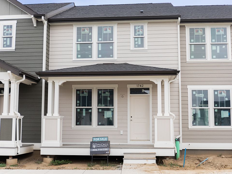 2nd image of 1742 Saint George Blvd