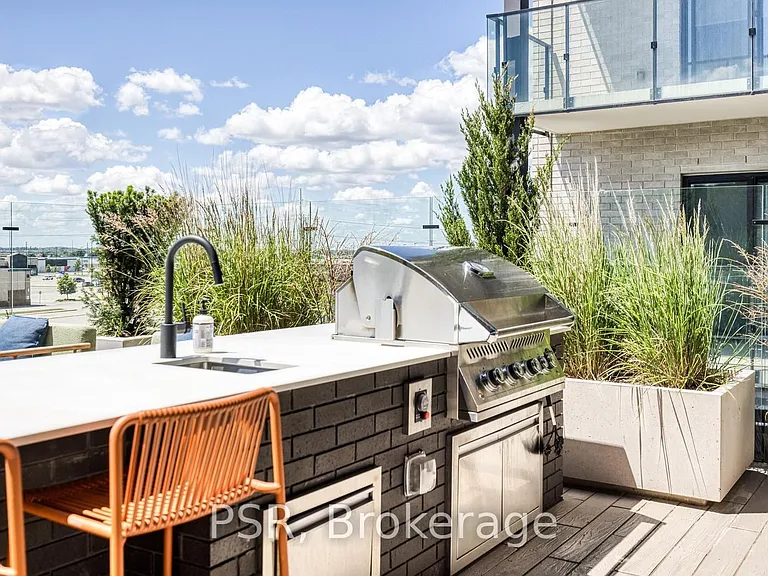 150 Hollywood Ct #617 — Photo 45