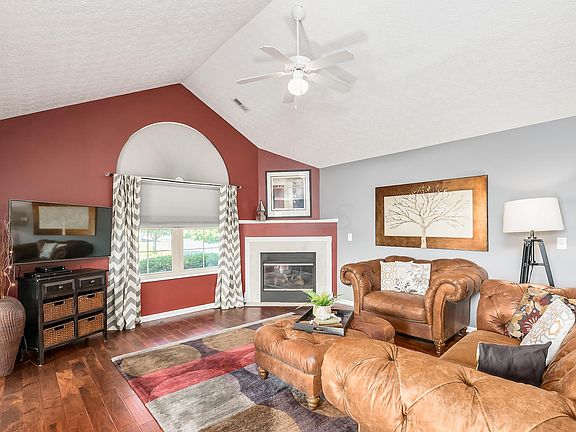 4th image of 1470 Buckeye Pl #1