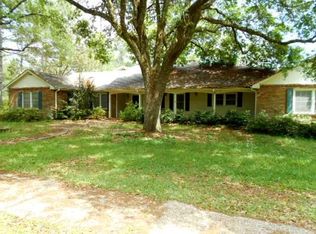 316 Pike St W, Osyka, MS 39657