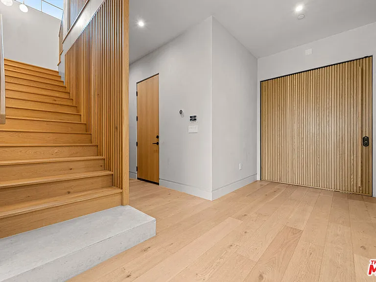 4740 Sunnyslope Ave — Photo 25