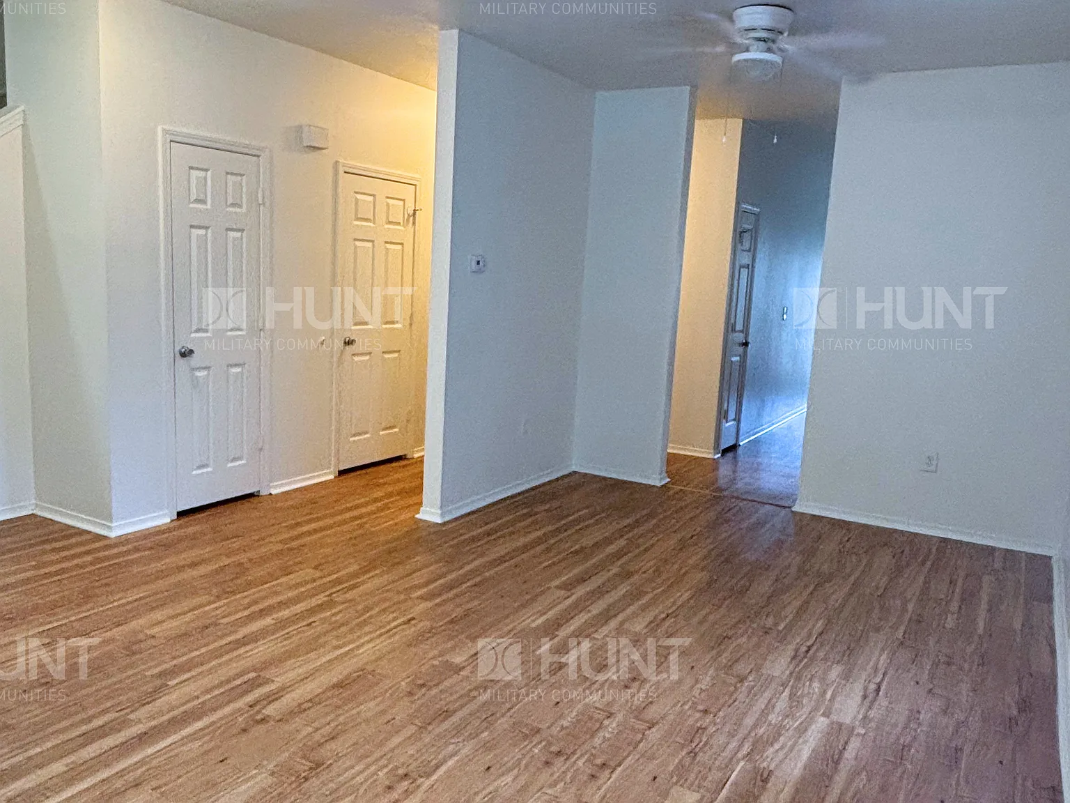 3 bed, 2.5 bath, 1635 sqft, $2,000 — Photo 3
