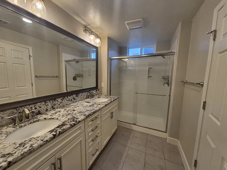 111 Llano De Los Robles Ave #7 — Photo 25