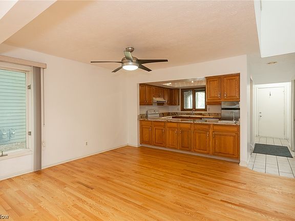 5th image of 1916 Savannah Pkwy #1916