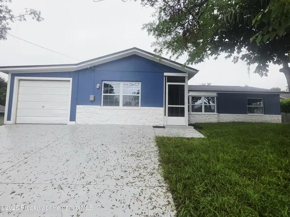 7278 Lamplighter St, Spring Hill, FL 34606