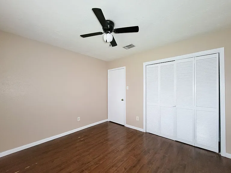 29002 Sedgefield St — Photo 23