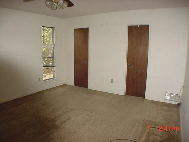 1011 MeadowBrook — Photo 3