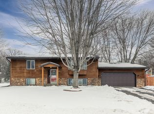 222 Stardust Blvd, Circle Pines, MN 55014