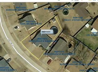 1608 Post Oak Ln, Moore, OK 73160