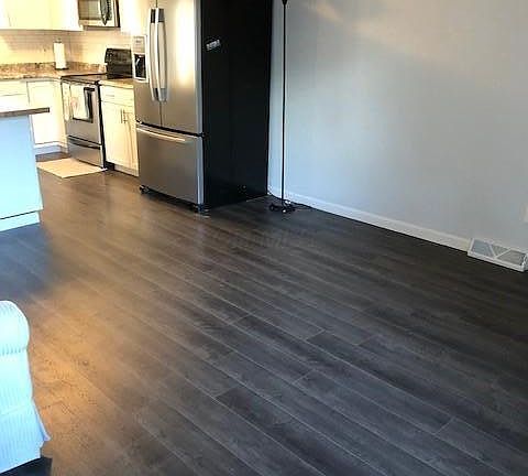4th image of 5537 Parkville St