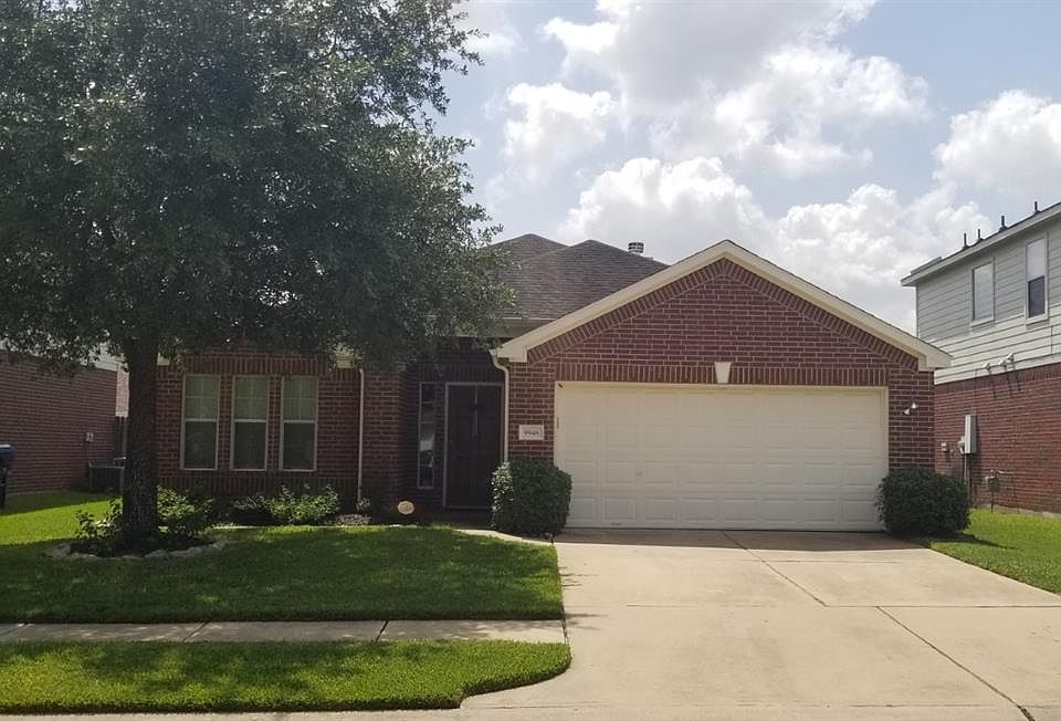 1st image of 9946 Driftwood Park Dr