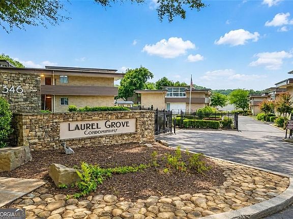 2nd image of 346 Carpenter Dr APT 16