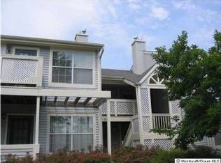 384 Brookview Ct, Howell, NJ 07731