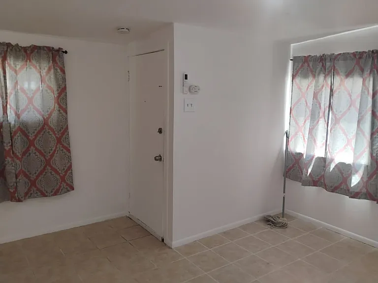 104 106 & 1/2 Fishering Dr — Photo 12