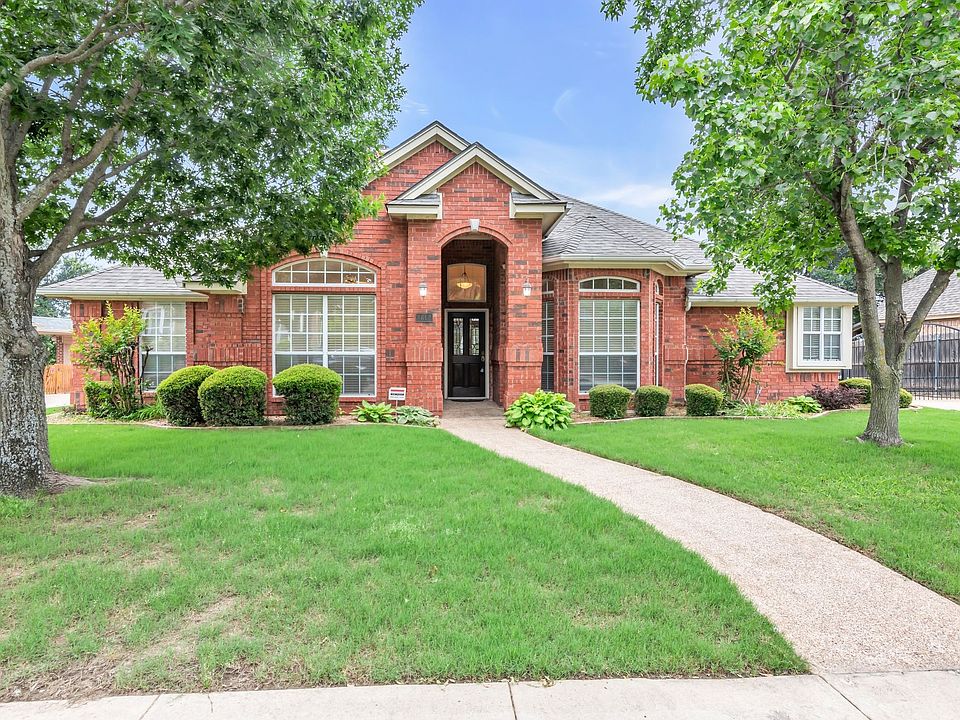 1st image of 8612 Amhurst Ct