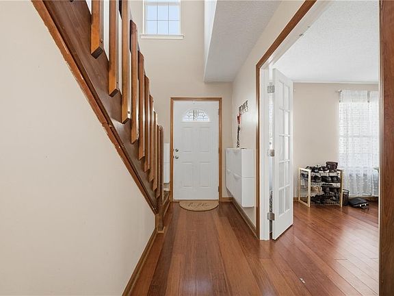 3rd image of 3823 Rica Dr
