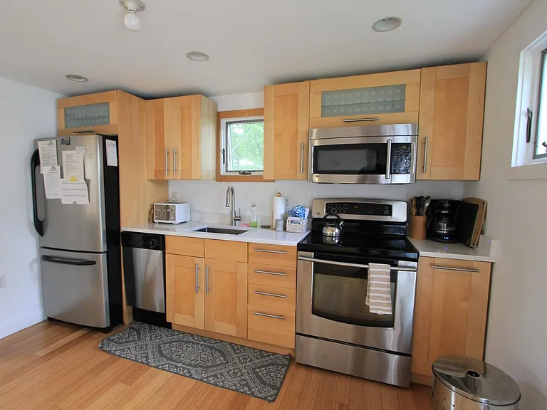 115B School St #B — Photo 5