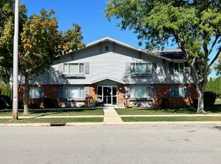 650 E Lincoln Ave, Hartford, WI 53027