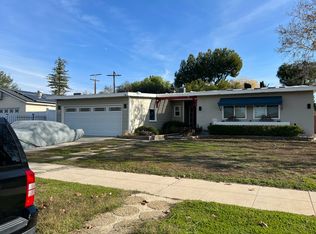 9540 Gothic Ave, North Hills, CA 91343