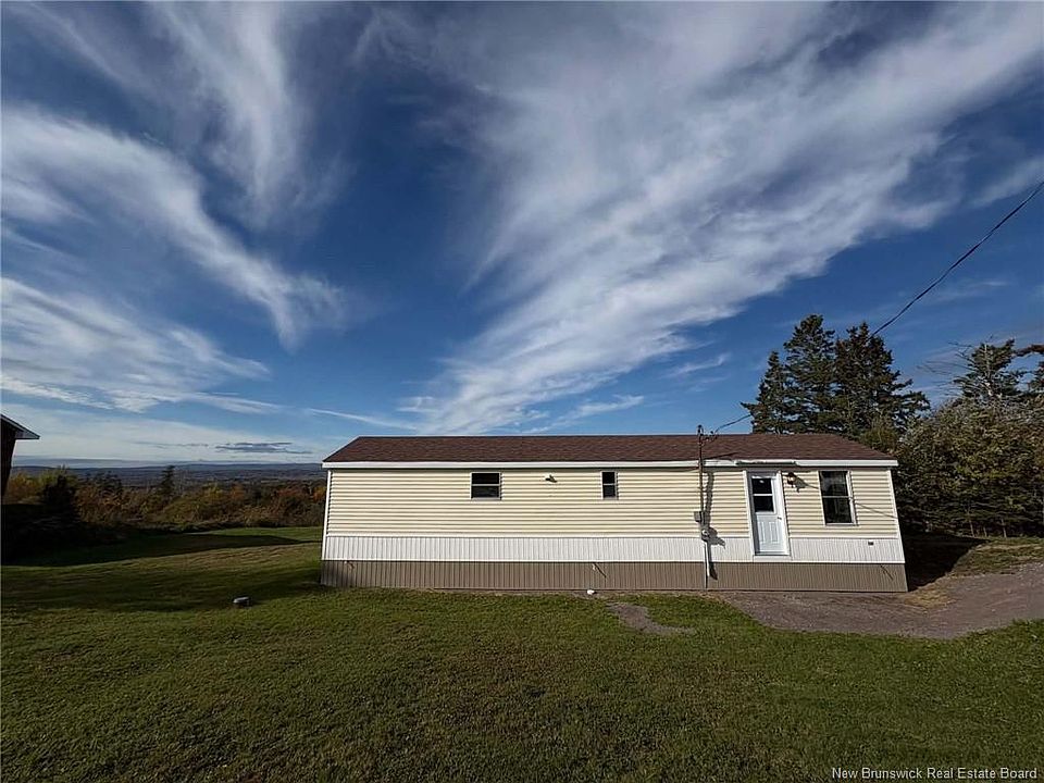 1st image of 402 Memramcook Rd E