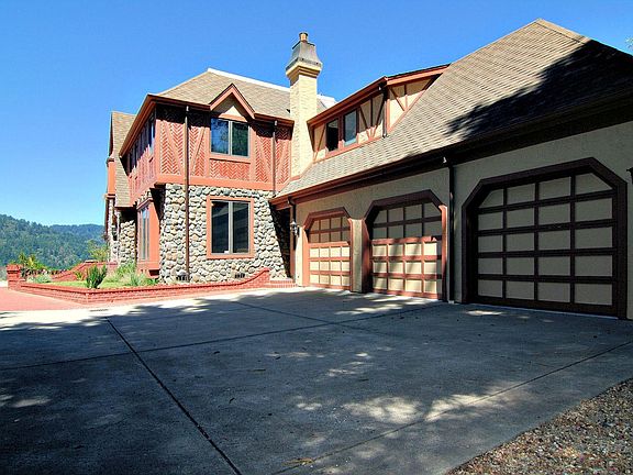 3 car garage