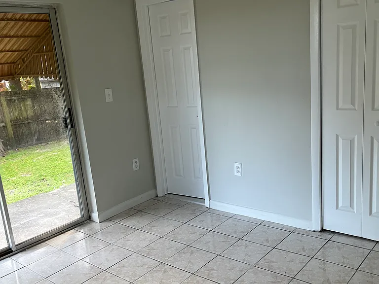 7150A SW 22nd St #7150A — Photo 14