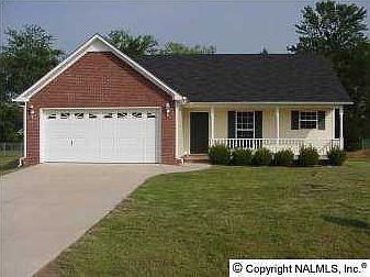 1st image of 215 Cedar Creek Cir