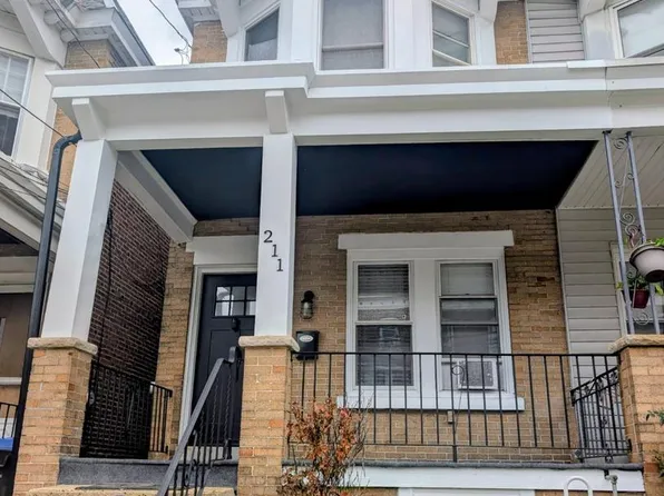 211 Chain St, Norristown, PA 19401