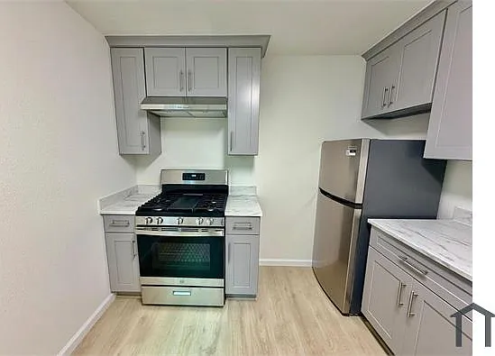 1132 Parker St #B — Photo 7