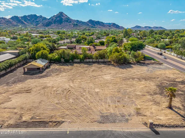 6601 E MOCKINGBIRD Lane #15, Paradise Valley, AZ 85253