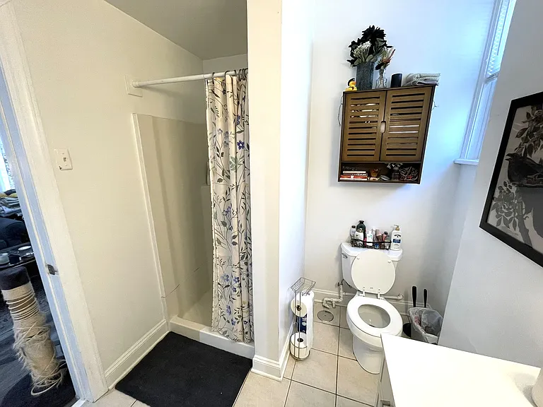 1256 N Bosworth Ave #3 — Photo 25