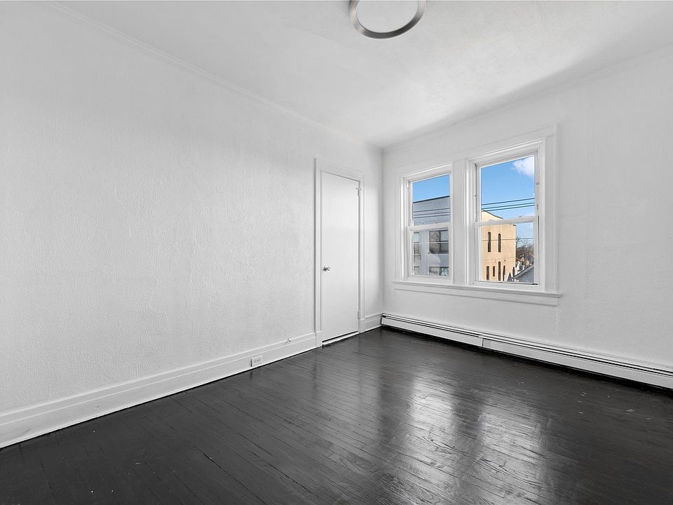 128 Deer Park Ave, Babylon, NY 11702 Zillow