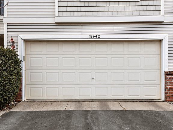 5th image of 15442 Foster Dr N