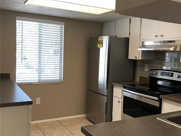 2nd image of 106 Pine Ct