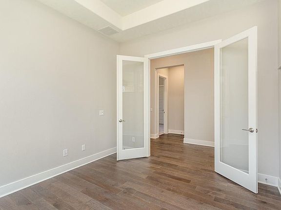 5th image of 5176 Andorra Bend Ln