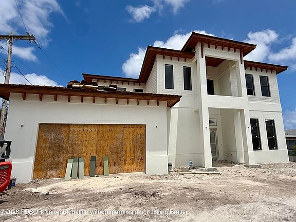 4th image of 6316 S Olive Ave