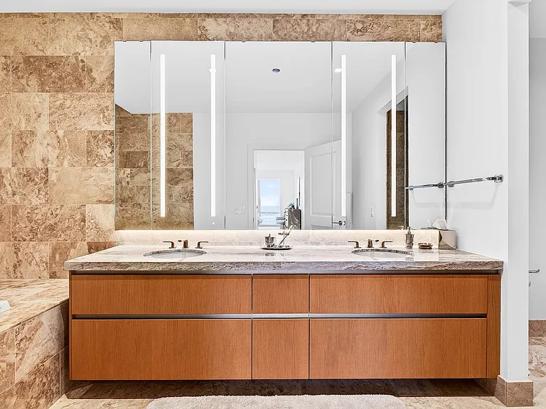 363 E Wacker Dr #3709 — Photo 26