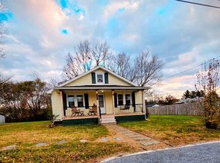 524 Hagy St SW, Abingdon, VA 24210