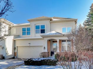773 Sarah Ln, Northbrook, IL 60062