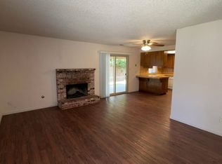 1945 E Vassar Dr #1945, Visalia, CA 93292