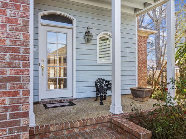 313 Colony Ridge Ct, Ridgeland, MS 39157