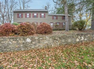 490 Mine Rd, Asbury, NJ 08802